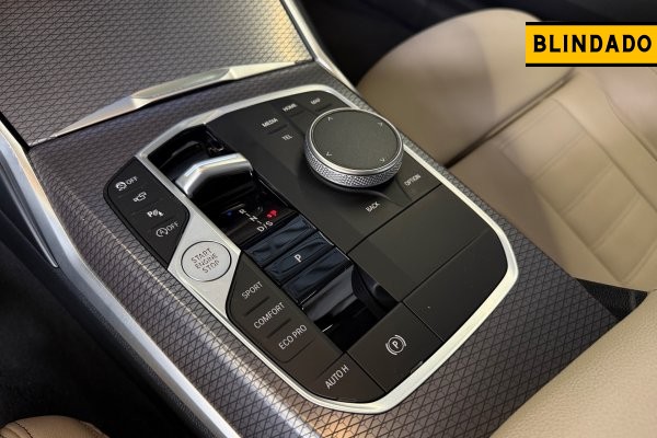BMW 320i 2.0 16V TURBO FLEX M SPORT AUTOMÁTICO 2025/2026 BMW 320i 2.0 16V TURBO FLEX M SPORT AUTOMÁTICO 2025/2026